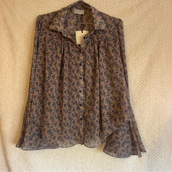 Dress Forum Tops - Dress Forum Button-Up Blouse Long Sleeve Lightweight Blue Pink Floral Large NWT